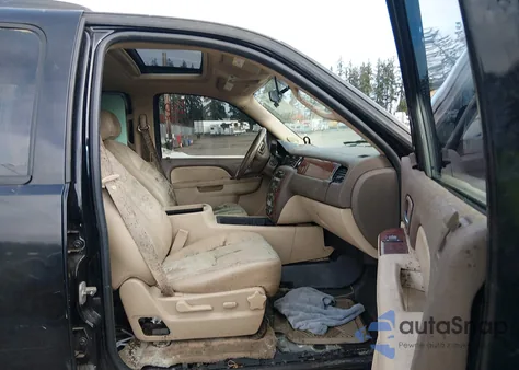 2011 Chevrolet Tahoe Lt z USA, uszkodzony, nr VIN 1GNSKBE00BR301896